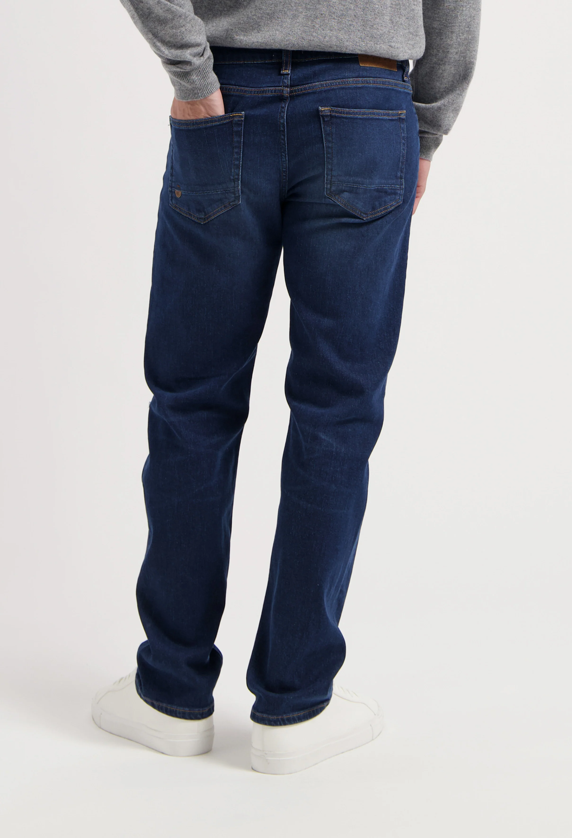 Bryce Mid Straight - Medium Dark - Image 5