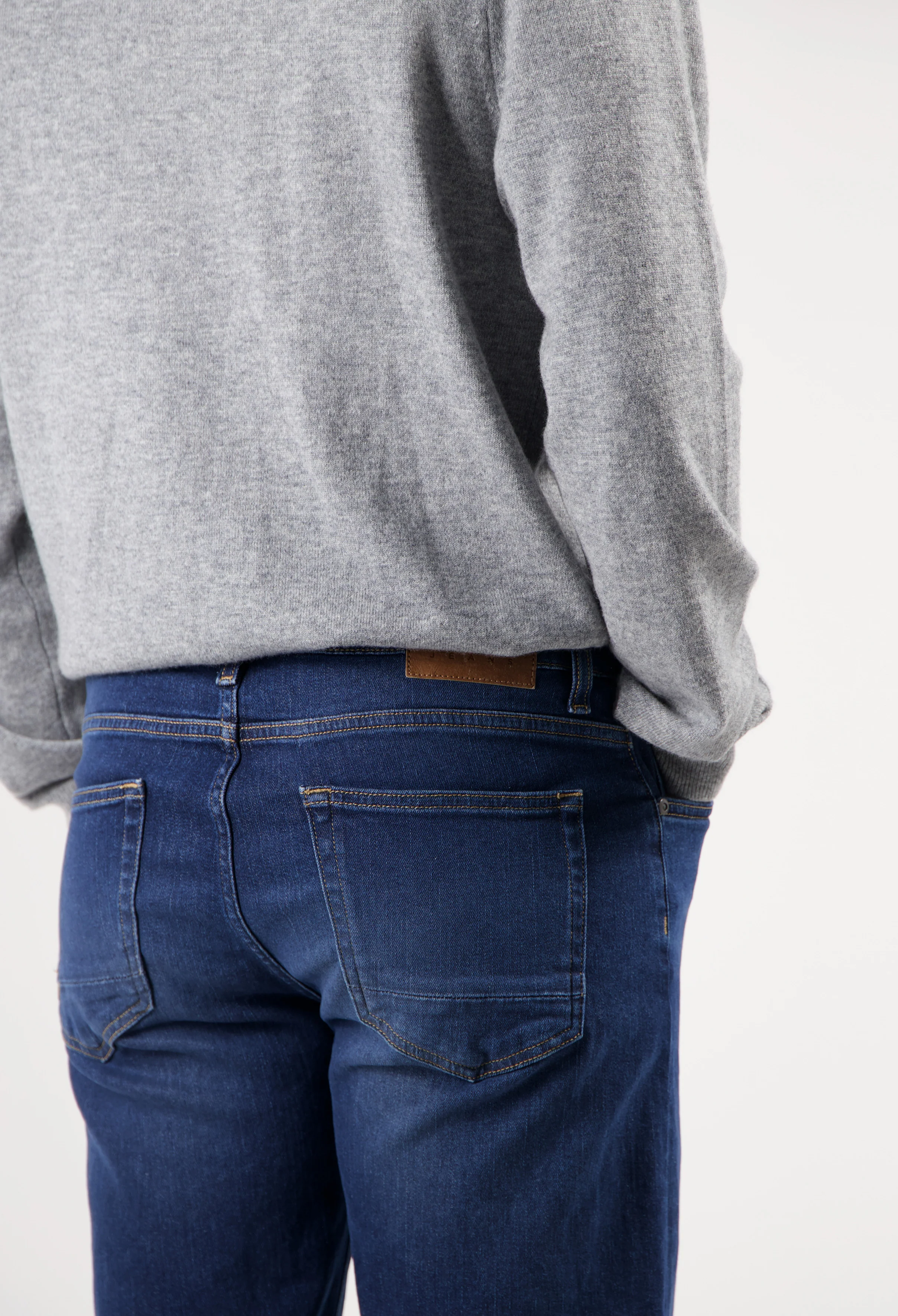 Bryce Mid Straight - Medium Dark - Image 6