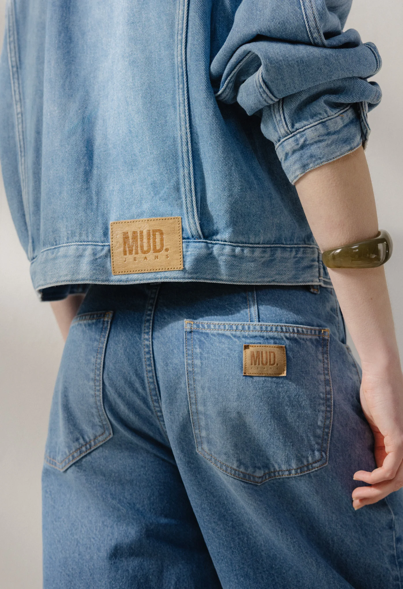 Demi High Balloon - Medium Aged - Image 10