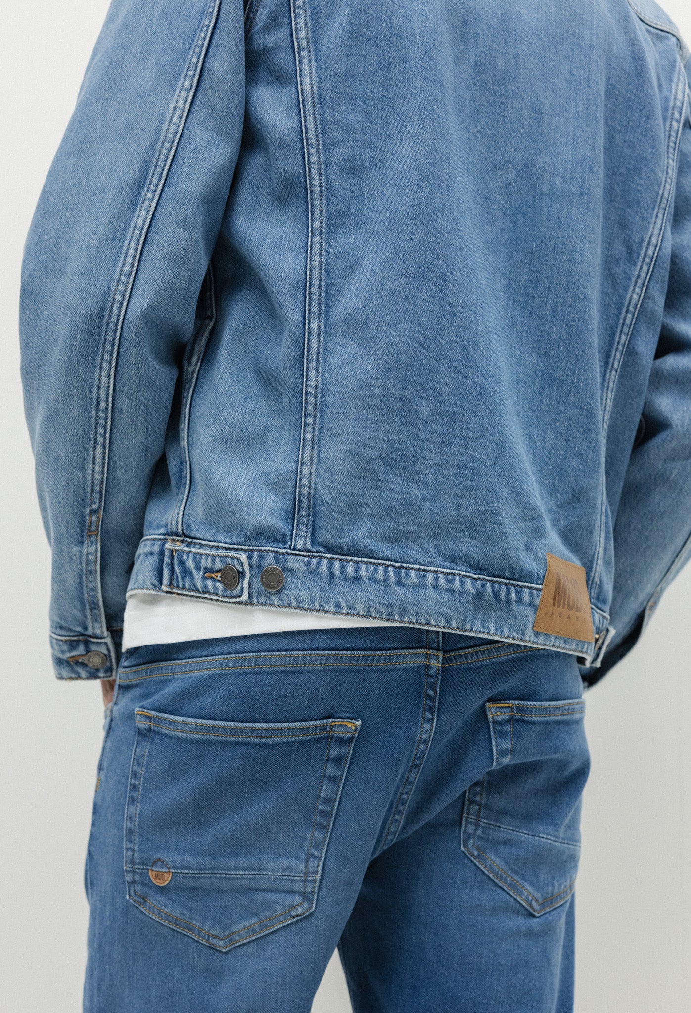 Liam Jacket - Medium Aged - Image 8